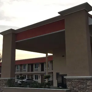 Motel Ontario &